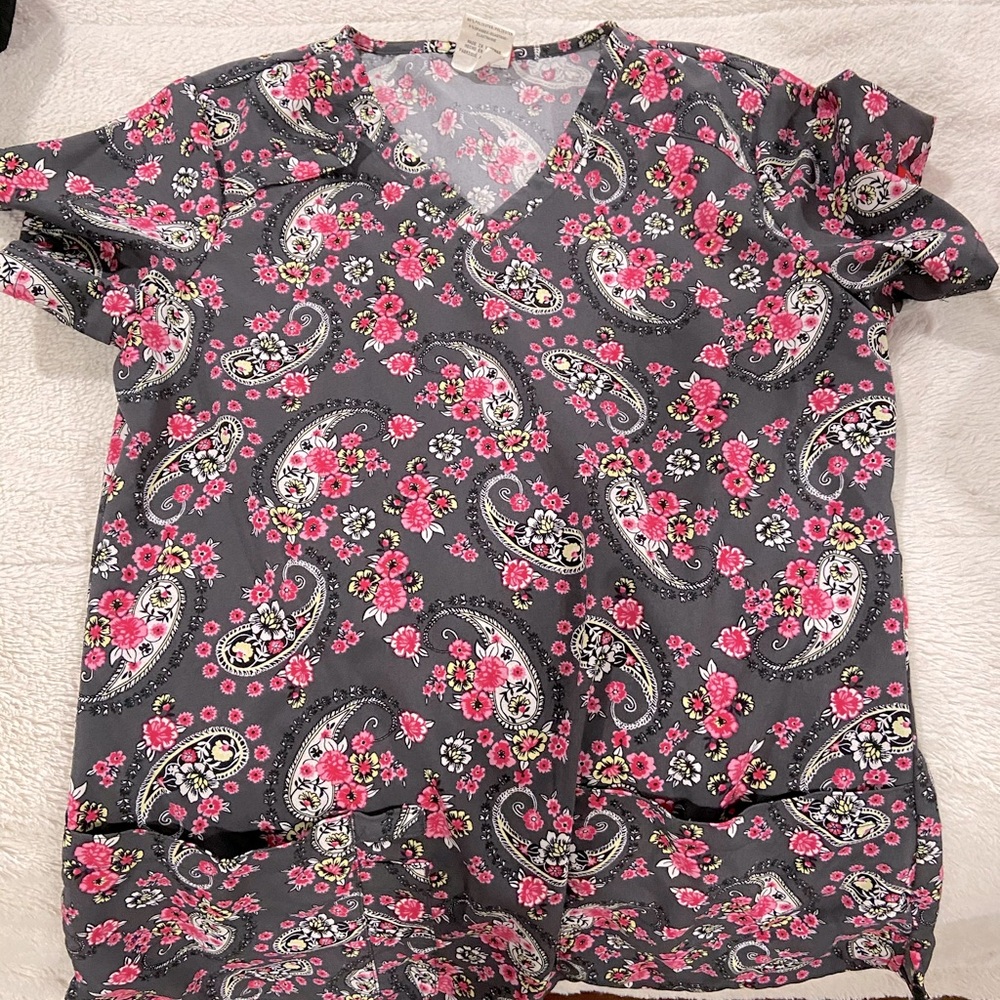 Women’s scrub tops